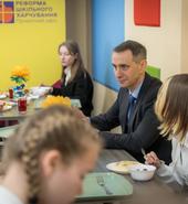 Понад 600 страв: в Україні презентували новий збірник рецептур для шкільних їдалень